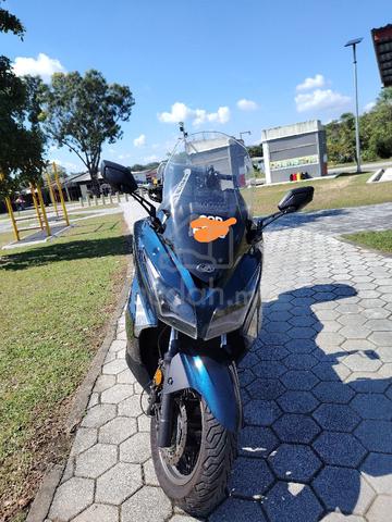 Carousel Image Selected