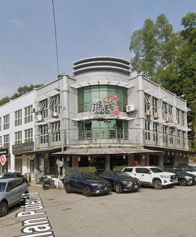 CORNER 3 Storey Shop Office Bandar Puteri Puchong 30 X 70 1