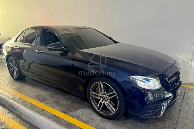 2018 Mercedes Benz E300 2.0 AMG Local Black Int - 1