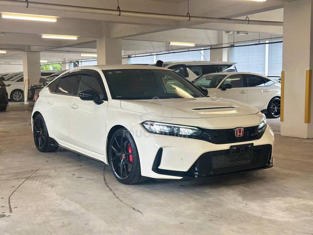 *Grade 6A/4K KM* 2025 Honda Civic FL5 Type R - 1