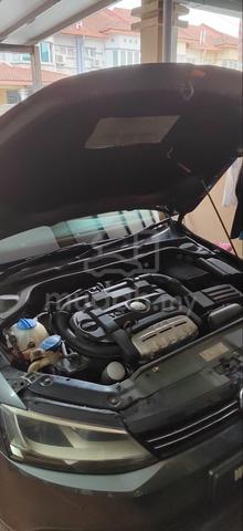 FAST DEAL VW Jetta CKD Direct Owner - 2