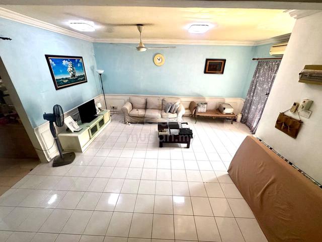 CHEAPEST NICE CONDITION 2Sty Terrace House, Saujana Utama 1