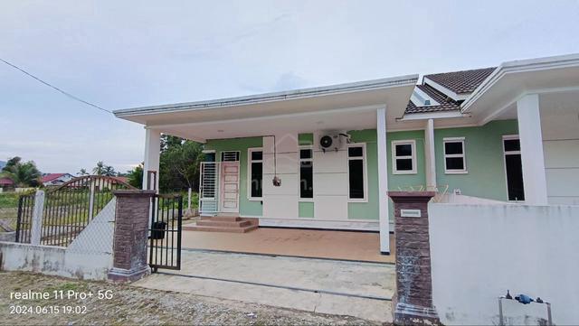 Rumah Semi D untuk disewa (kemasukan bulan julai atau ogos)  1