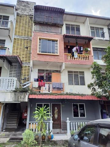 Seksyen 28 Shah Alam 1