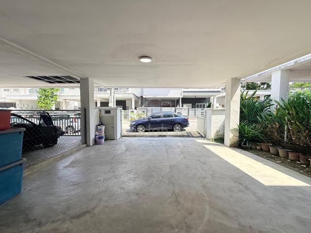 Renovated, Large size, 22x70 Double Storey Taman Desa Seringin Nilai 1