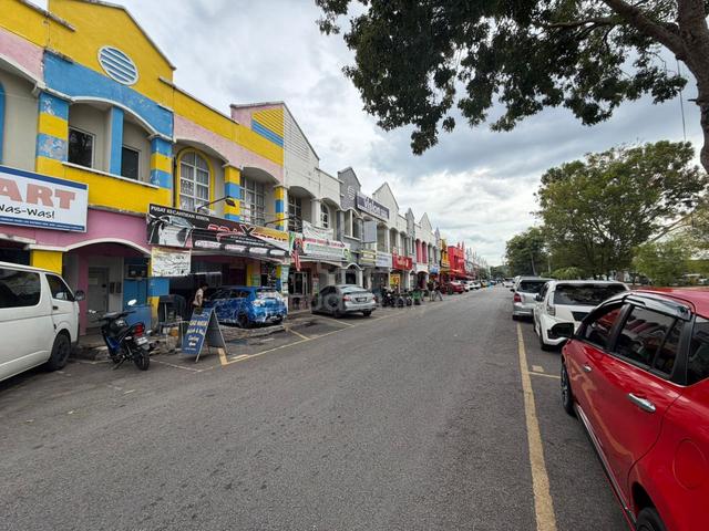 【For Sale 】Prime Location Bandar Puteri Jaya - Double Shop Lot 1