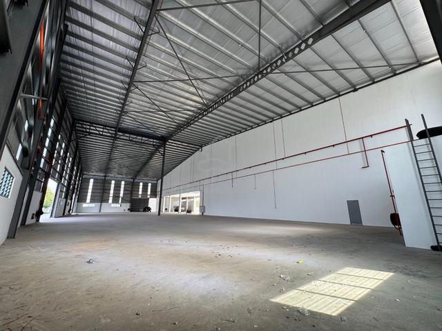 Kapar Bestari, Klang @ 3-Storey Corner Lot Factory For Rent 1