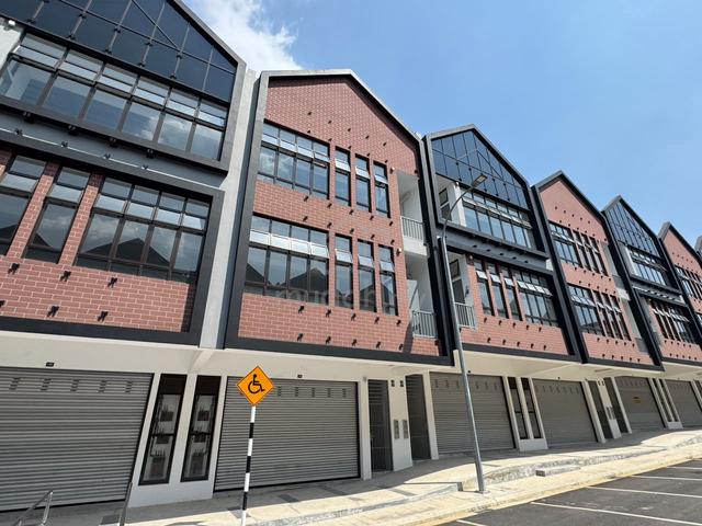 Sutera Square Shoplot, 24x80sf, First / Second Floor, Face Inner Road 1