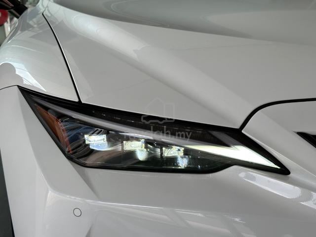 2023 Lexus IS300 2.0 F-SPORT MODE BLACK III 23K KM - 5