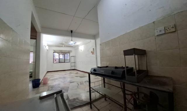 Flat PKNS Seksyen 7 Shah Alam 1