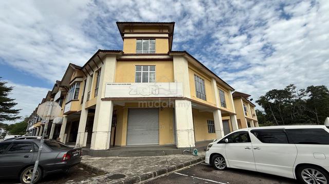 Kangkar Pulai @ Sri Pulai Perdana Corner Double Storey Shop Lot 1