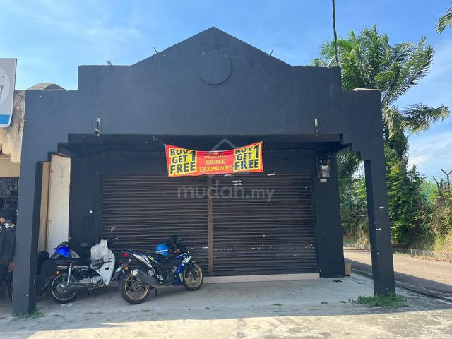 Main Road, Jasin Merlimau Single Storey Shop Lot For Rent Taman 1