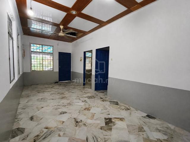 Skudai Single Storey Corner House,Taman Teratai near Tmn University 1
