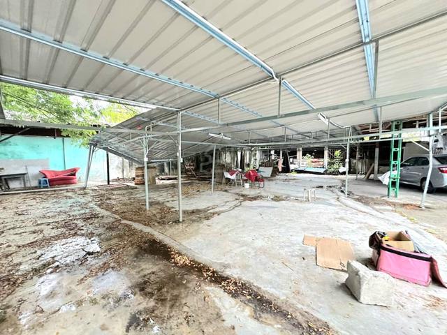 Warehouse Shop Rent Big Parking Compound Georgetown Jelutong 2