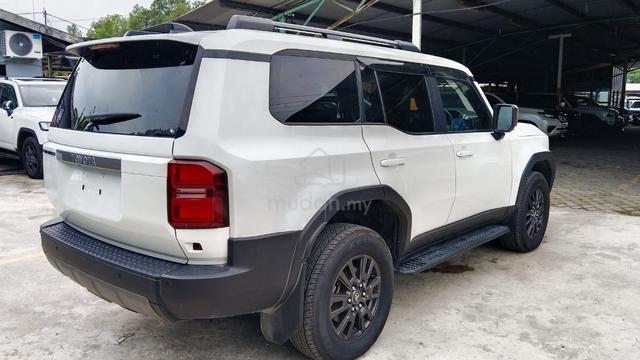 2025 Toyota LandCruiser PRADO GDJ250 2.8 VX 7 Seat - 3