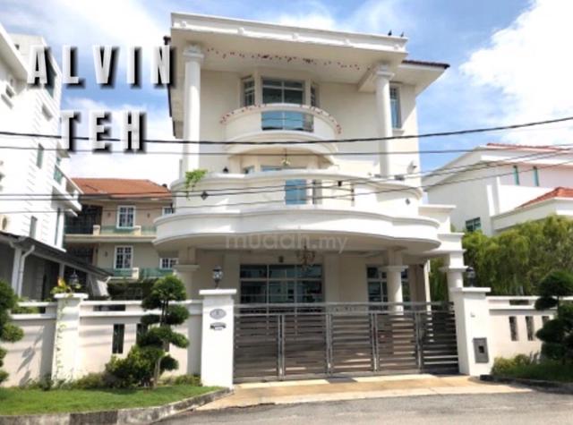 Renovated | Taman Cengal 2.5 Storey Bungalow For Sale | Butterworth 1
