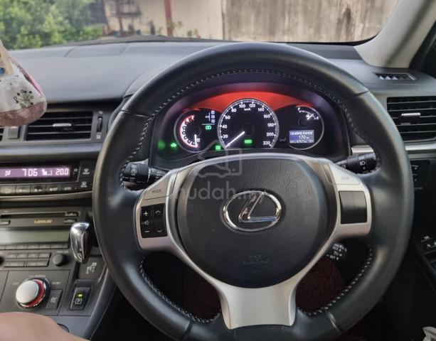 2011 Lexus CT200 1.8 H (HYBRID) (A) - 3