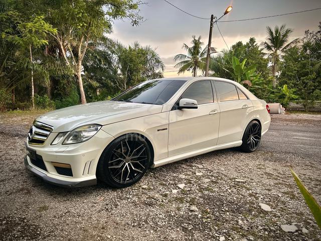 2011 Mercedes Benz E-CLASS 1.8 200 CGI BLUEEFCY - 3
