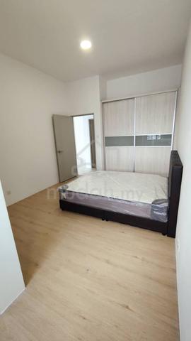 Gem Suites 4