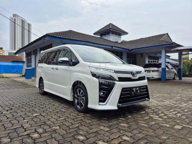2022 Toyota VOXY 2.0 S-Z (A) RECON - 2