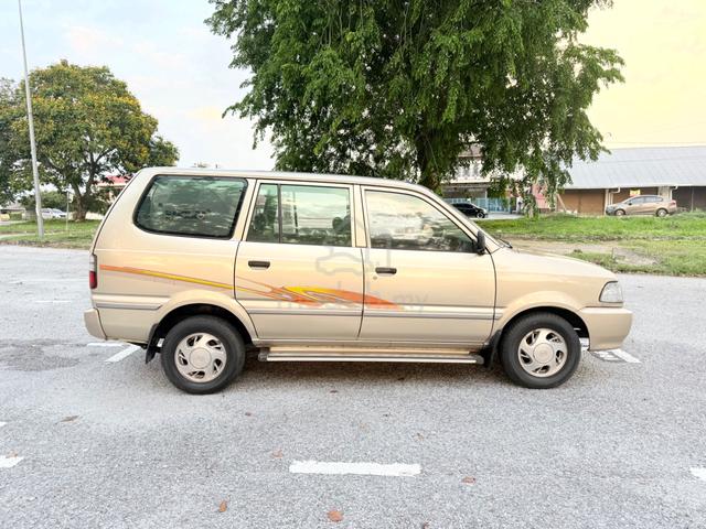 2001 Toyota UNSER 1.8 GLi (A) TIP TOP NEGO - 4