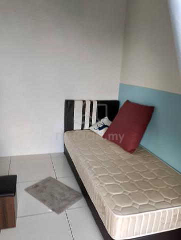 1 Tebrau Residences Single Balcony Room for Rent 1