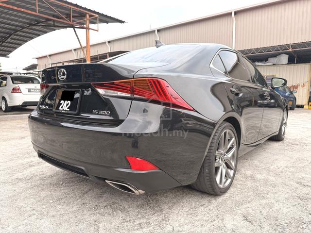 19/24 Lexus IS300 2.0 T F-SPORT(A) 1YRWARTY 70KMIL - 3