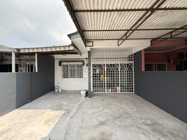 Limited Unit Taman Sentosa 1storey 4Room Base Non flood Chinese Area 1