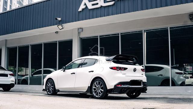 Mazda 3 2.0 H.PLUS LIFTBACK JWIDE BKIT S.ROOF 2022 - 2