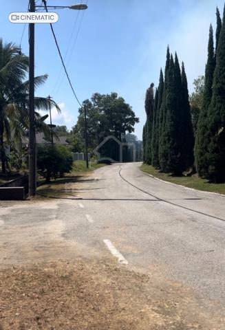 Lot Banglo di Antara Gapi Serendah 1