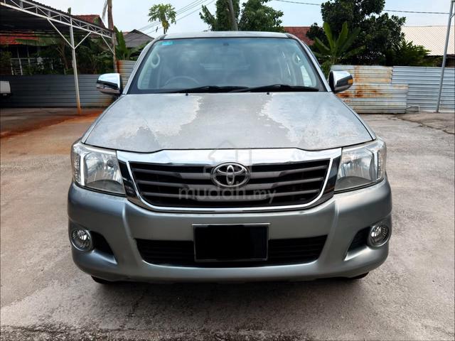 2012 Toyota HILUX 2.5 G (A) - 2