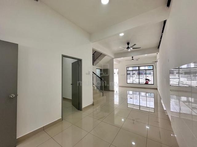 Mutiara Maju Mutiara Rini Skudai/ Double Storey Landed Gated Guarded 1