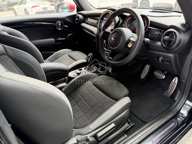 2023 Mini JOHN COOPER WORKS 2.0 - High Specs - 4