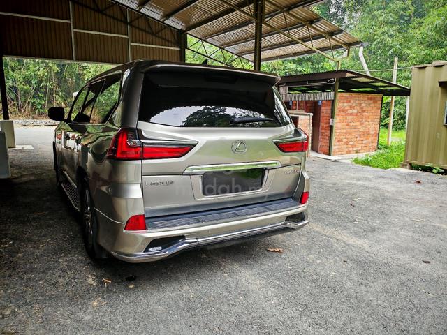 2017 Lexus LX570 5.7 (A) - 4