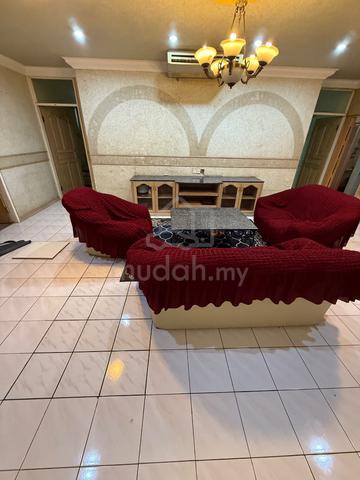 Regency Park Apartment 1