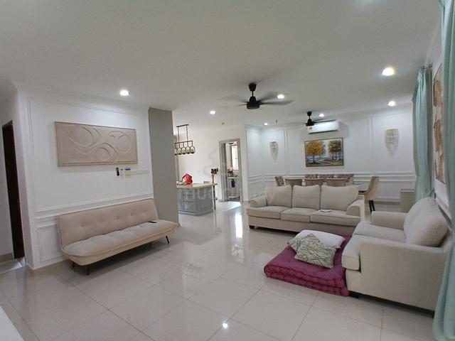 CORNER LOT BELOW MARKET RENOVATED 3 Storey House Townhouse Cahaya SPK 1