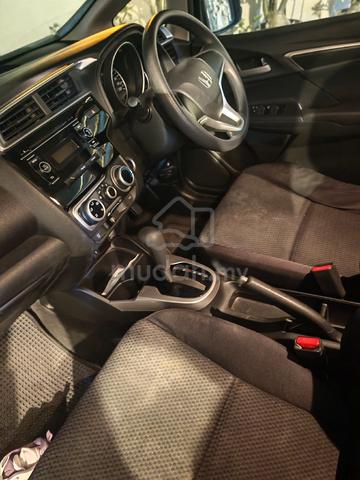 2017 Honda JAZZ 1.5 S (A) - 4