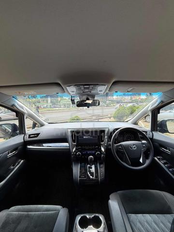 2018 Toyota VELLFIRE 2.5 ZA (A) - 4