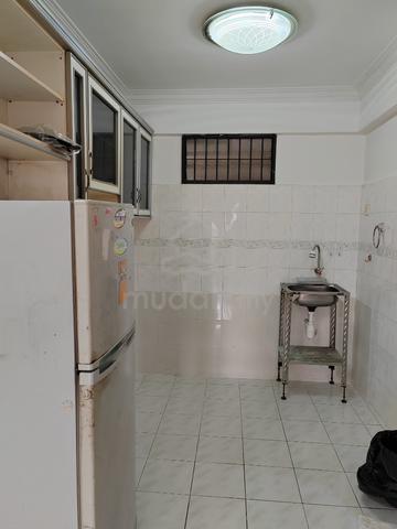 Pangsapuri Ria Apartment B (Jade Tower) 2