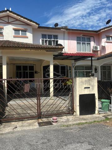 Double Story Terrace House, Senawang 1