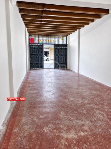Double Storey Shophouse For Rent at Georgetown 1