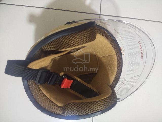 kids/budak helmet - photo 2 of 3