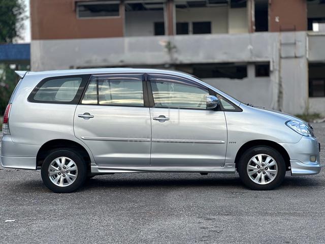 2010 Toyota INNOVA 2.0 G FACELIFT (A) AndriodPlaye - 4