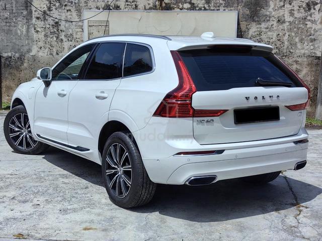 2021 Volvo XC60 RECHARGE T8 INSCRIPTION PLUS 2.0 - 3