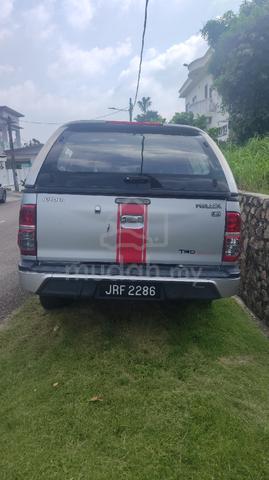 2015 Toyota HILUX 2.5 G TRD SPORTIVO (A) - 4