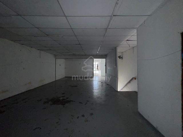 BANDAR PUTRA BERTAM FIRST FLOOR SHOP LOT FOR RENT|Facing Main Road 1