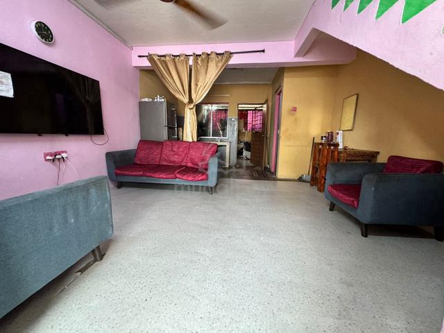 AAA 100% Loan Ciku Kota Masai Low Cost 2 Tingkat (2bed1bath) 1