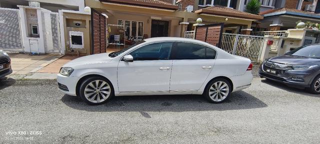 2011 Volkswagen PASSAT 1.8 TSI (CBU) (A) - 5