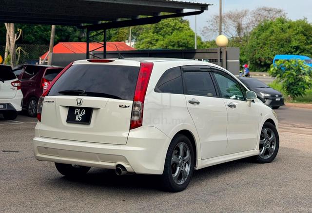 2009 Honda STREAM 1.8 I-VTEC RSZ FACELIFT (A) - 3