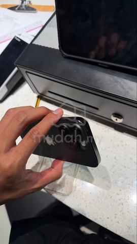 iphone 16pro black 128gb - photo 3 of 6
